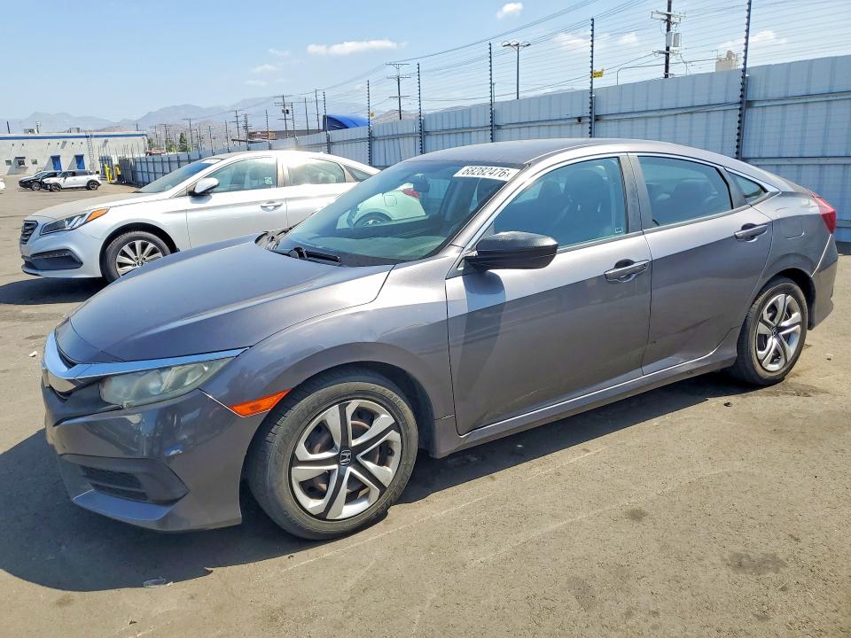 Aukcja sprzedaży 2016 Honda Civic, vin: 2HGFC2F50GH555862, numer aukcji: 68282476