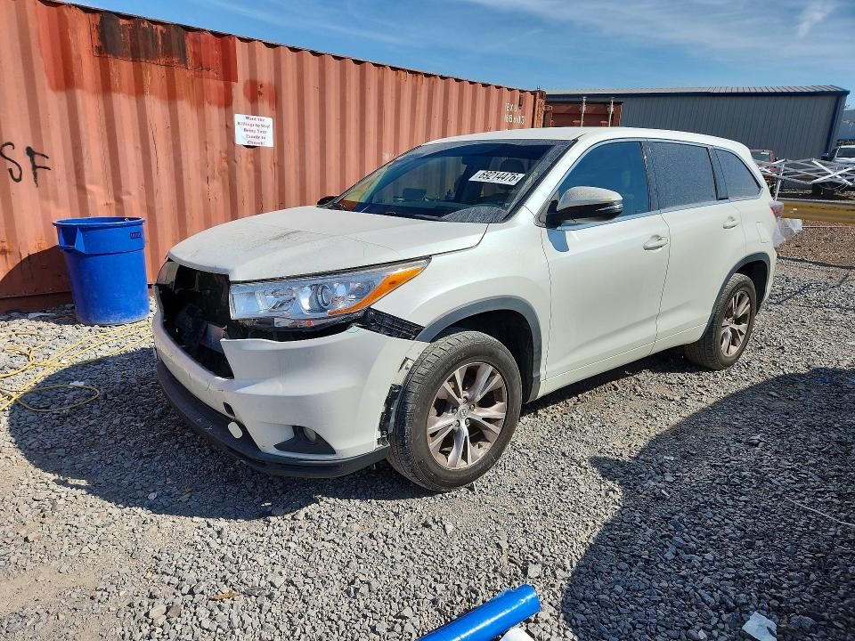 2015 Toyota Highlander მანქანა იყიდება აუქციონზე, vin: 5TDZKRFH1FS073919, აუქციონის ნომერი: 69214476