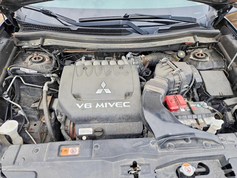 68046926 :رقم المزاد ، JA4JZ3AX9JJ601114 vin ، 2018 Mitsubishi Outlander مزاد بيع