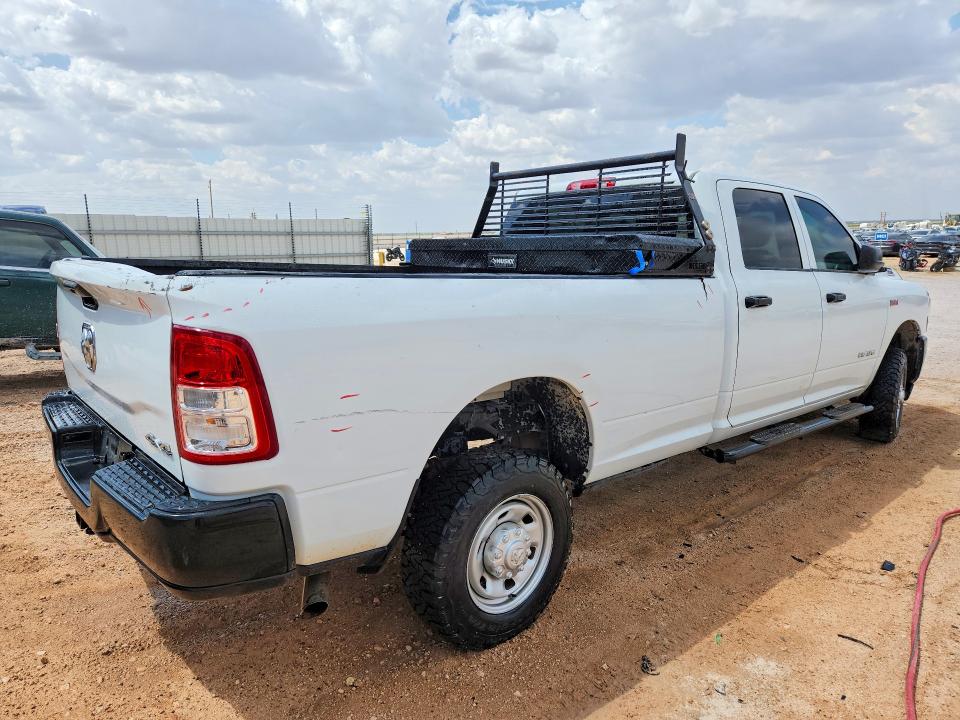 67925936 :رقم المزاد ، 3C6UR5HJ3NG298748 vin ، 2022 Ram 2500 مزاد بيع