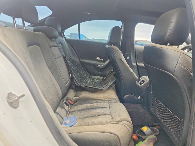 Продаж на аукціоні авто 2022 Mercedes-benz A, vin: W1K3G4EB1NJ327363, номер лоту: 68725646
