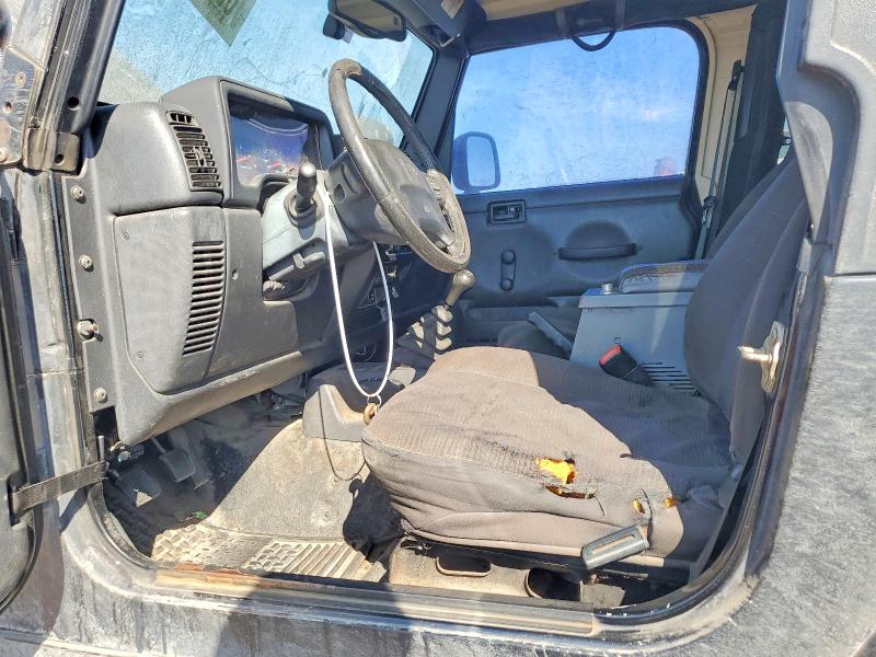 Продажа на аукционе авто 2004 Jeep Wrangler / Tj, vin: 1J4FA69S34P716672, номер лота: 69300246
