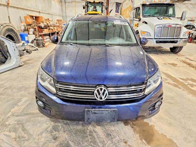 2014 Volkswagen Tiguan მანქანა იყიდება აუქციონზე, vin: WVGBV3AX1EW598333, აუქციონის ნომერი: 67838756