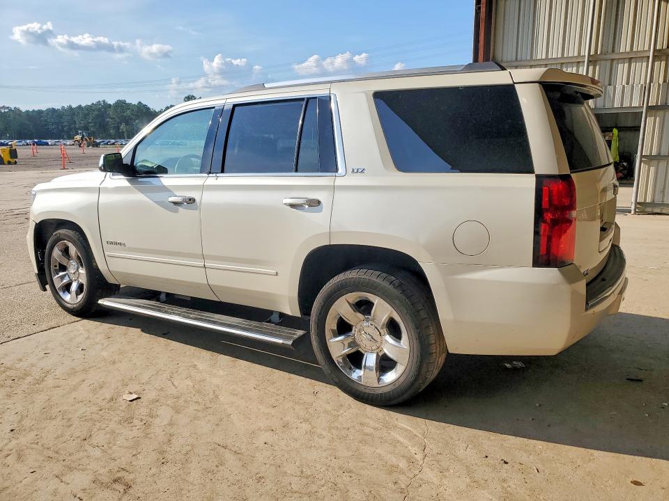 2015 Chevrolet Tahoe მანქანა იყიდება აუქციონზე, vin: 1GNSCCKC3FR120136, აუქციონის ნომერი: 69288506
