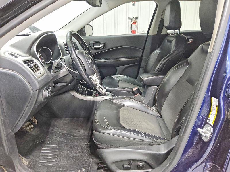 67381786 :رقم المزاد ، 3C4NJDBB3JT192222 vin ، 2018 Jeep Compass مزاد بيع