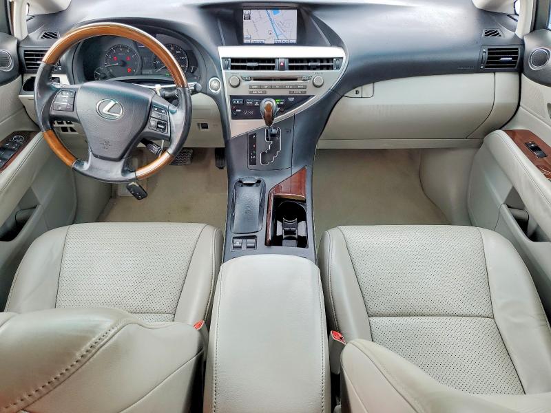 68035236 :رقم المزاد ، 2T2ZK1BAXCC066025 vin ، 2012 Lexus Rx مزاد بيع