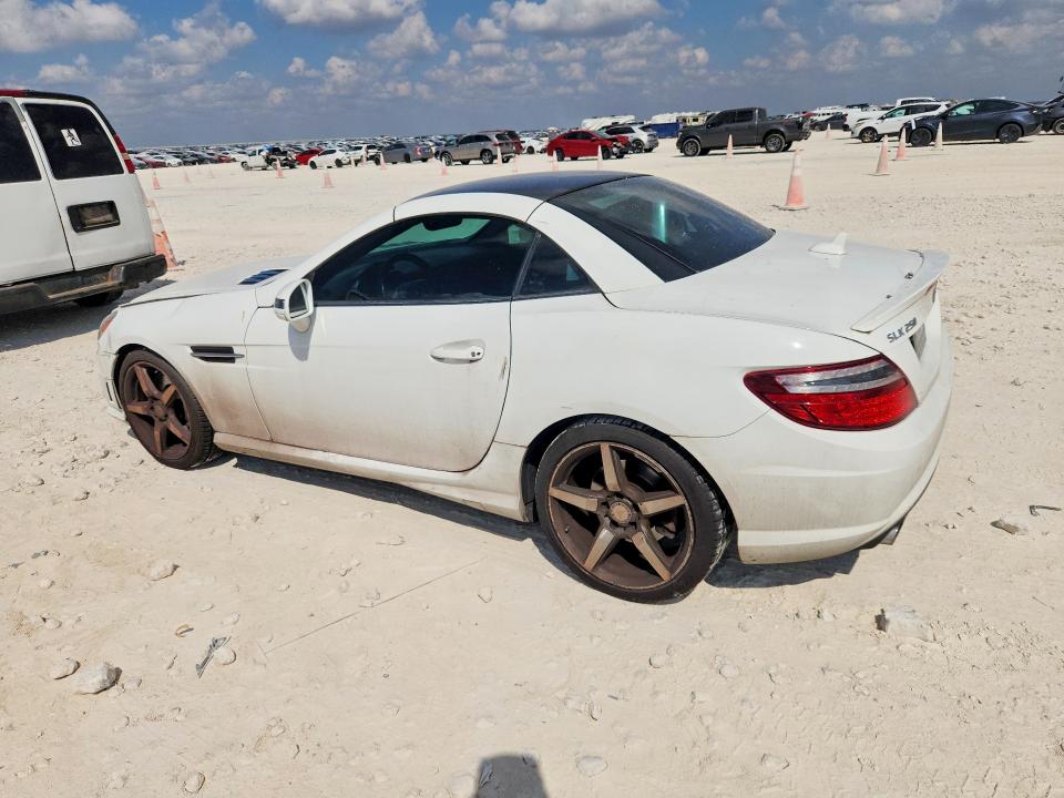 2015 Mercedes-benz Slk მანქანა იყიდება აუქციონზე, vin: WDDPK4HA8FF108293, აუქციონის ნომერი: 69619516