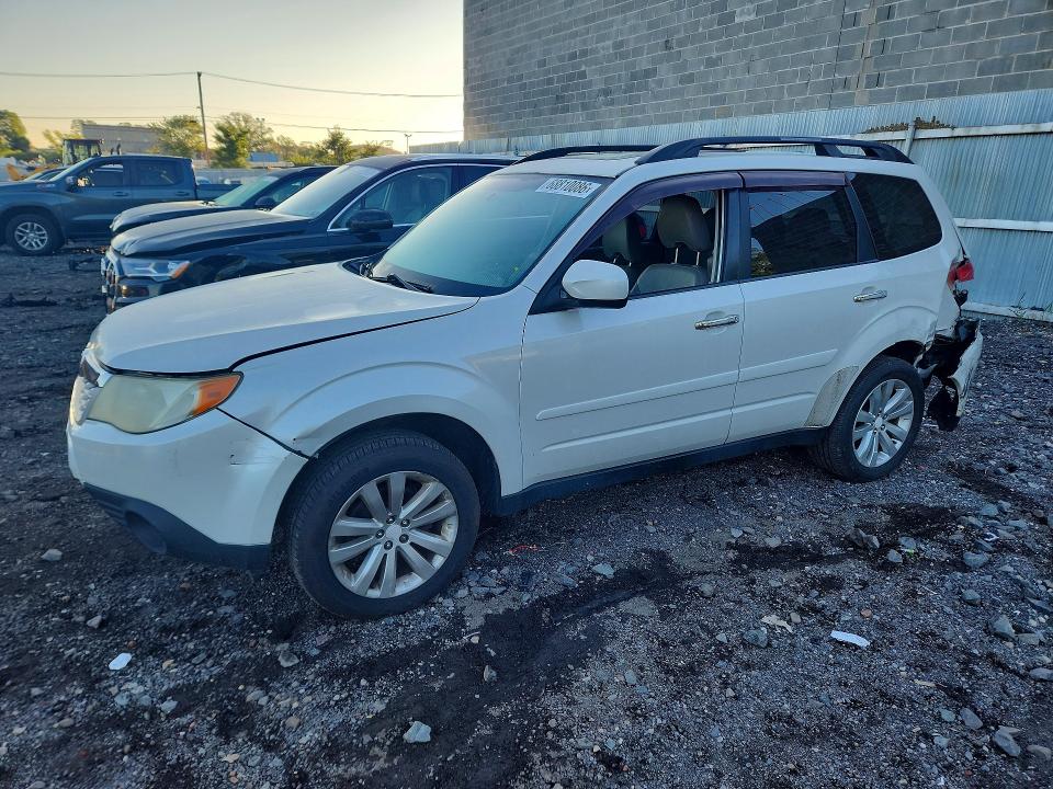 68810086 :رقم المزاد ، JF2SHAFC4BH745638 vin ، 2011 Subaru Forester مزاد بيع