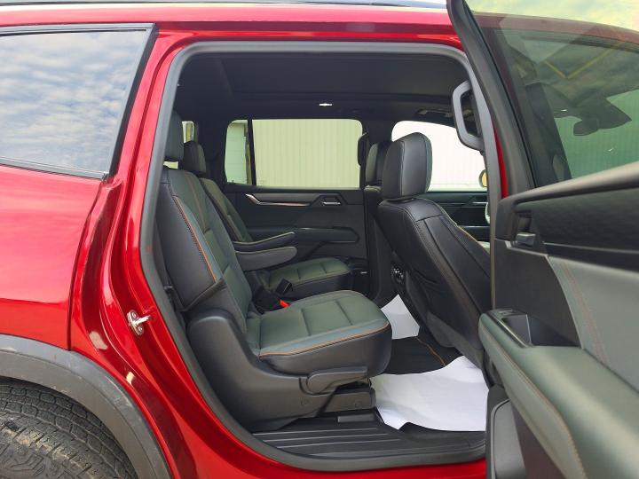 Продажа на аукционе авто 2025 Gmc Acadia, vin: 1GKENPRS8SJ228723, номер лота: 70561816