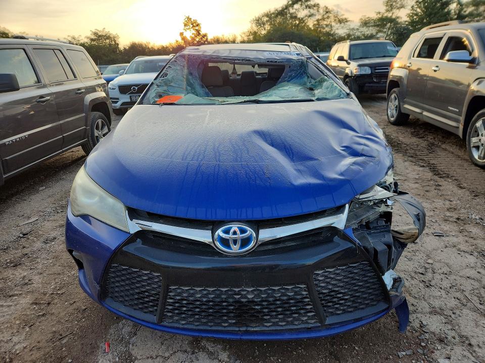 67395486 :رقم المزاد ، 4T1BD1FK7GU200352 vin ، 2016 Toyota Camry Hybrid مزاد بيع