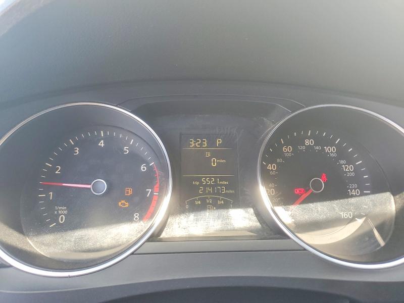 68834996 :رقم المزاد ، 3VW2B7AJ3HM215638 vin ، 2017 Volkswagen Jetta مزاد بيع