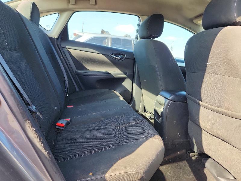 Продаж на аукціоні авто 2018 Nissan Sentra, vin: 3N1AB7AP4JY300198, номер лоту: 69613256
