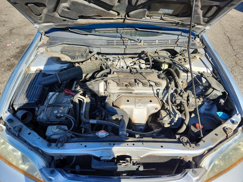 70439736 :رقم المزاد ، 1HGCG5642WA208028 vin ، 1998 Honda Accord مزاد بيع