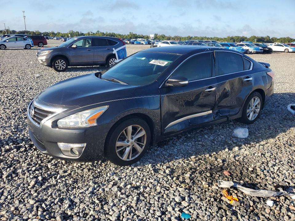 2014 Nissan Altima მანქანა იყიდება აუქციონზე, vin: 1N4AL3AP5EC403363, აუქციონის ნომერი: 70228456