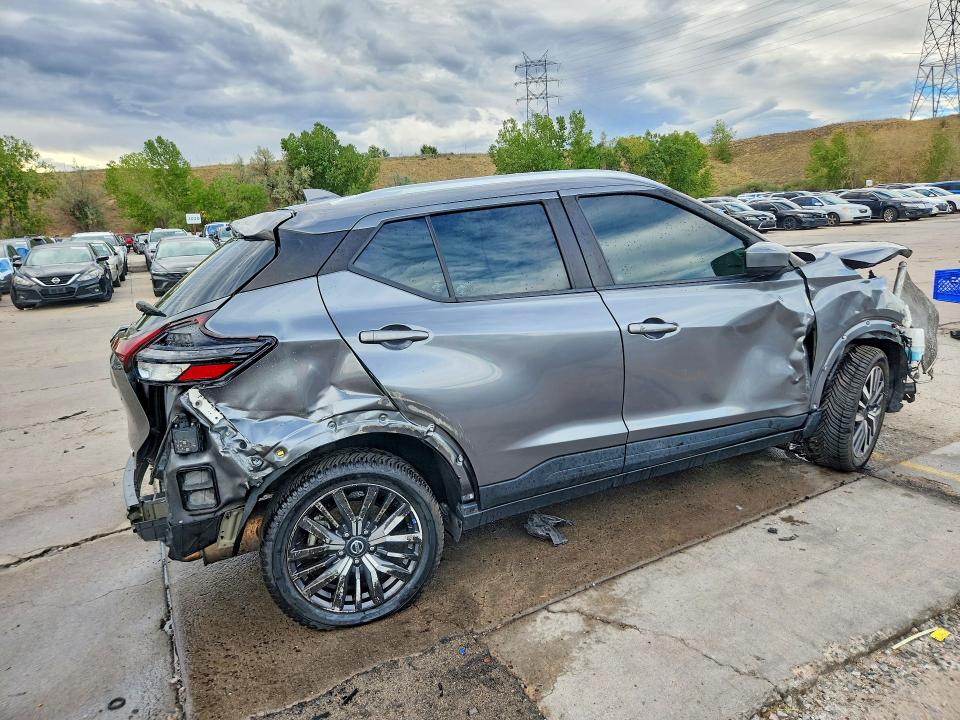 68834156 :رقم المزاد ، 3N1CP5CV1ML512634 vin ، 2021 Nissan Kicks مزاد بيع