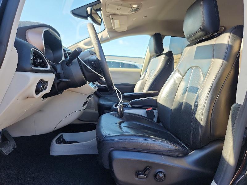 Продажа на аукционе авто 2019 Chrysler Pacifica, vin: 2C4RC1BG5KR685684, номер лота: 67358206