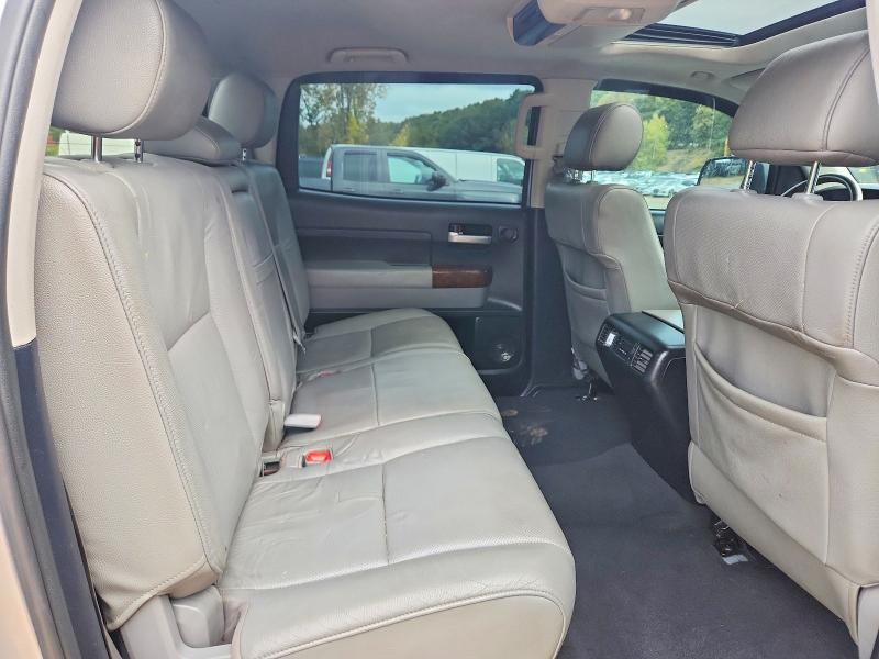 70748676 :رقم المزاد ، 5TFHY5F17CX258374 vin ، 2012 Toyota Tundra مزاد بيع
