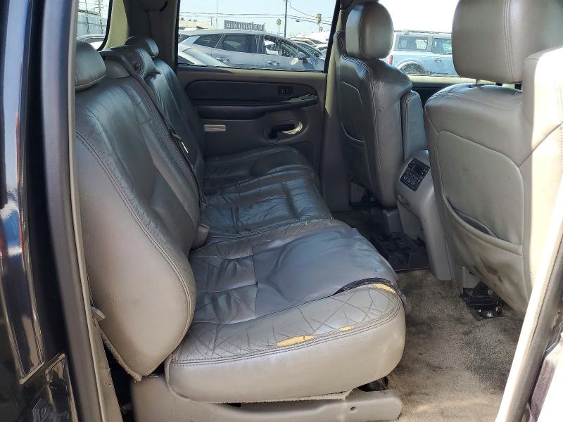 Продаж на аукціоні авто 2003 Chevrolet Suburban, vin: 1GNEC16T43J267104, номер лоту: 68778866
