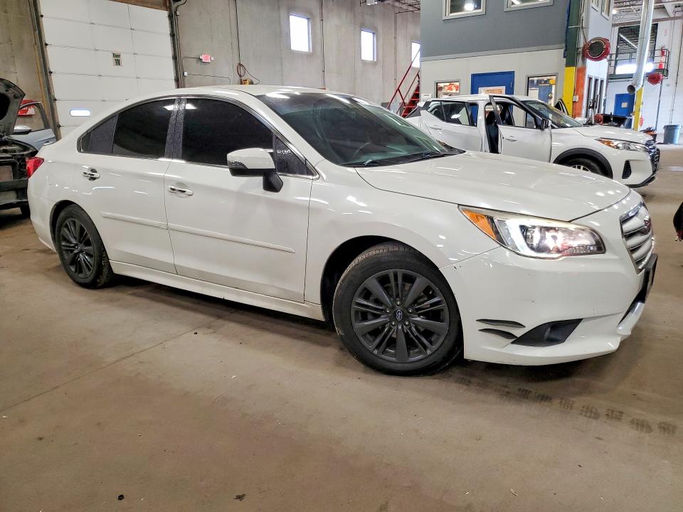 70620386 :رقم المزاد ، 4S3BNAF68H3056418 vin ، 2017 Subaru Legacy مزاد بيع