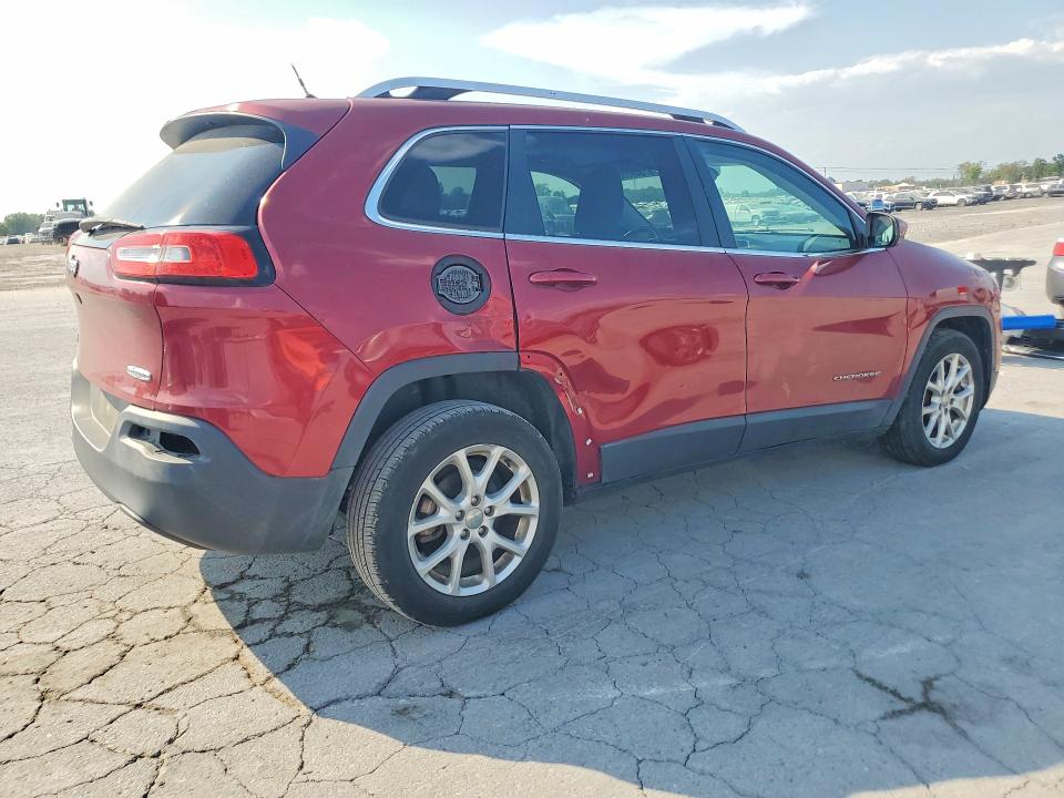 Auction sale of the 2015 Jeep Cherokee, vin: 1C4PJLCB1FW616984, lot number: 67849706