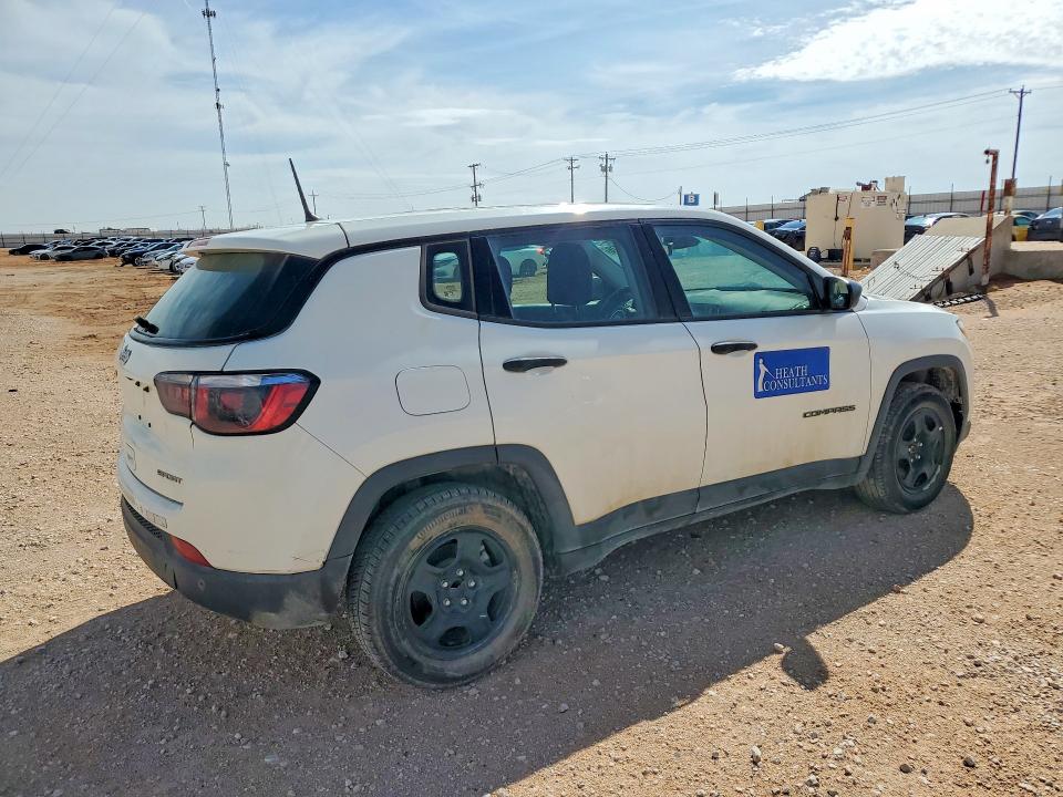 70349276 :رقم المزاد ، 3C4NJCAB7HT661026 vin ، 2017 Jeep Compass مزاد بيع