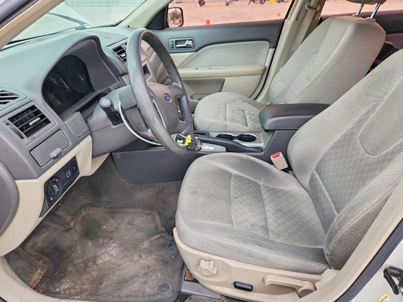 70555376 :رقم المزاد ، 3FAHP0HA2AR371308 vin ، 2010 Ford Fusion مزاد بيع