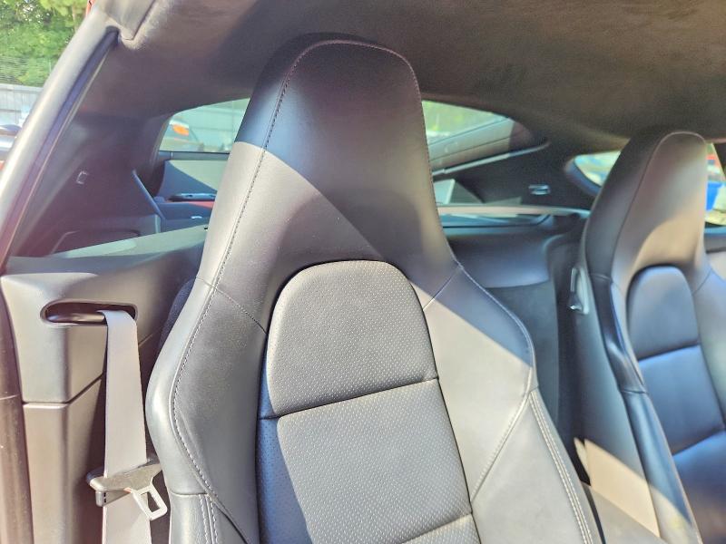69592456 :رقم المزاد ، WP0AB2A84HS285509 vin ، 2017 Porsche Cayman مزاد بيع