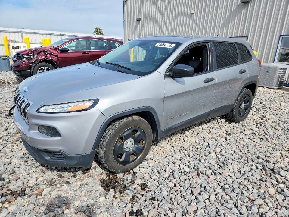71084566 :رقم المزاد ، 1C4PJLAB0FW573063 vin ، 2015 Jeep Cherokee مزاد بيع