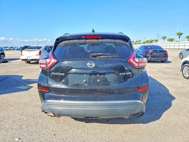 71113546 :رقم المزاد ، 5N1AZ2MH0JN150261 vin ، 2018 Nissan Murano مزاد بيع