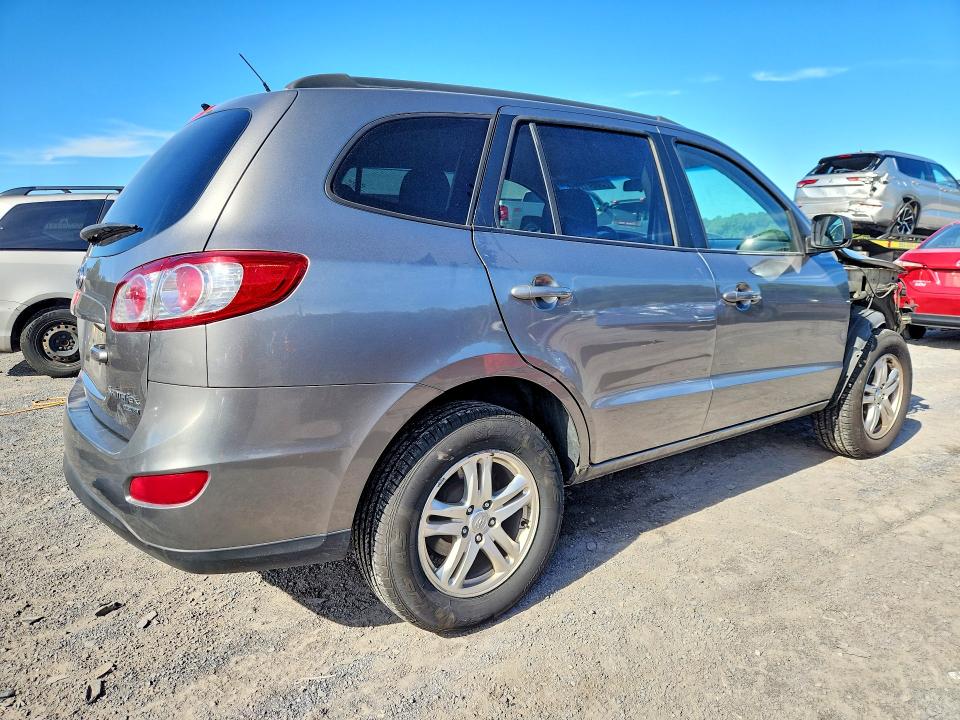 2011 Hyundai Santa Fe მანქანა იყიდება აუქციონზე, vin: 5XYZGDAB5BG074876, აუქციონის ნომერი: 70604176