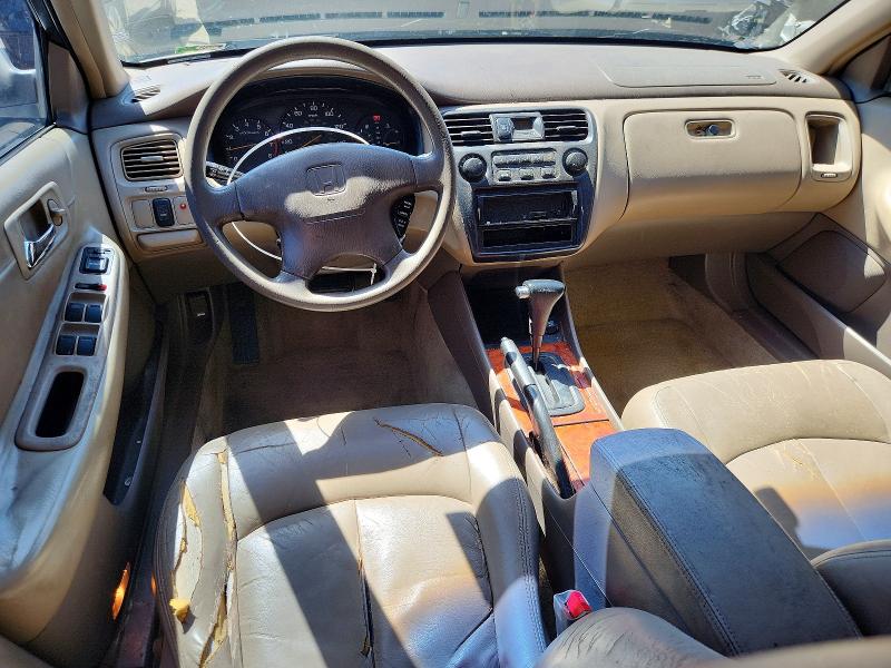 1998 Honda Accord მანქანა იყიდება აუქციონზე, vin: 1HGCG1648WA068639, აუქციონის ნომერი: 66318376
