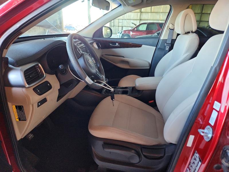 66858196 :رقم المزاد ، 5XYPG4A55HG207355 vin ، 2017 Kia Sorento مزاد بيع
