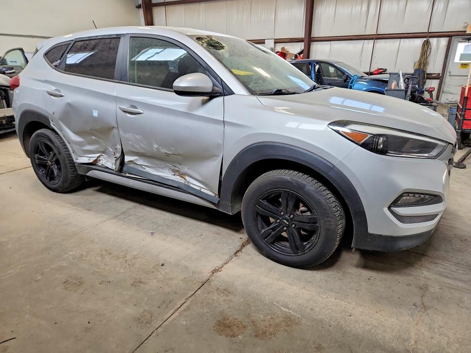 Продаж на аукціоні авто 2017 Hyundai Tucson, vin: KM8J2CA44HU484207, номер лоту: 69878906