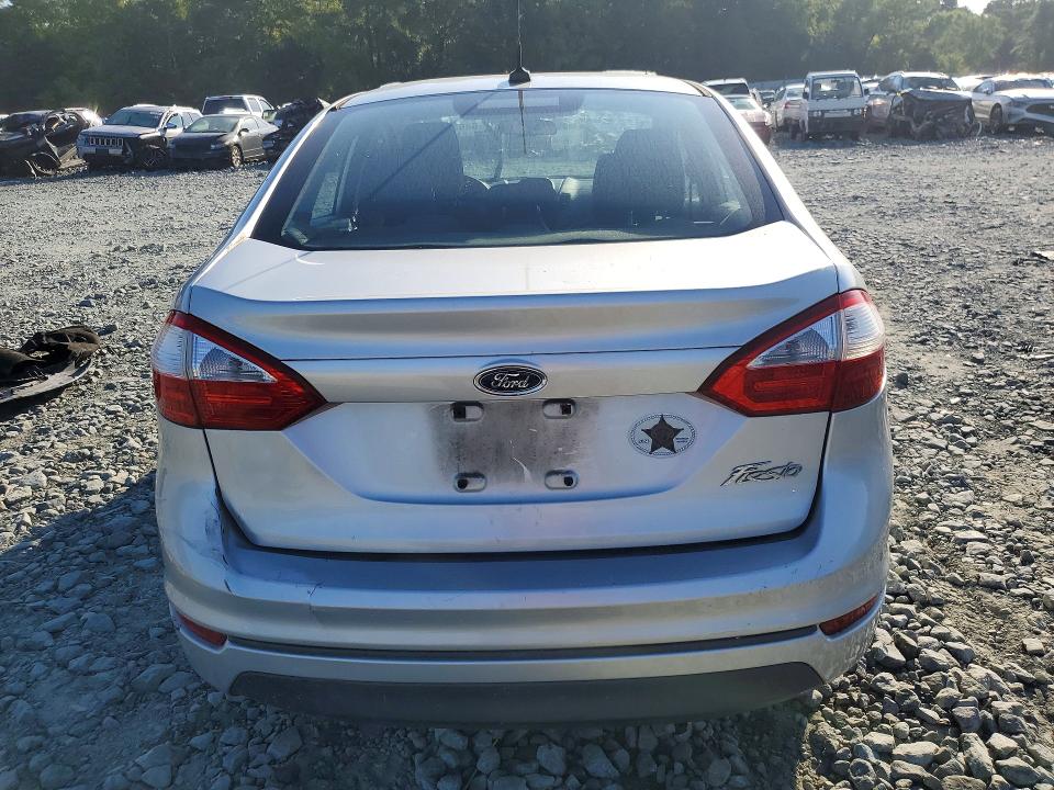 2015 Ford Fiesta მანქანა იყიდება აუქციონზე, vin: 3FADP4AJ8FM100578, აუქციონის ნომერი: 68634776