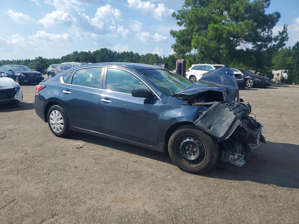 2013 Nissan Altima მანქანა იყიდება აუქციონზე, vin: 1N4AL3AP2DC223367, აუქციონის ნომერი: 67890246