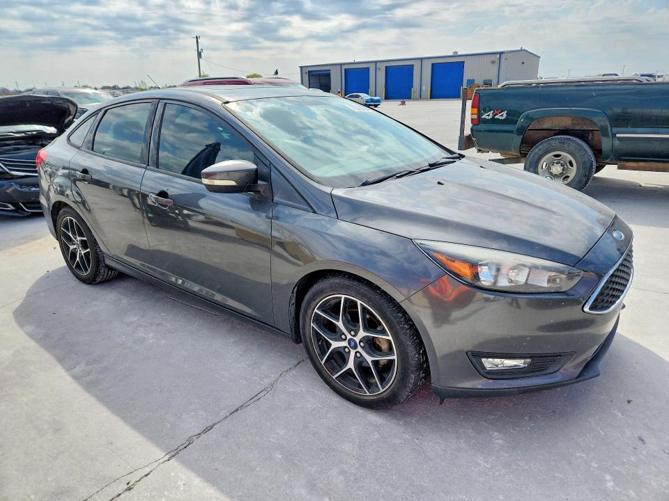 Продаж на аукціоні авто 2017 Ford Focus, vin: 1FADP3H28HL318856, номер лоту: 70792646