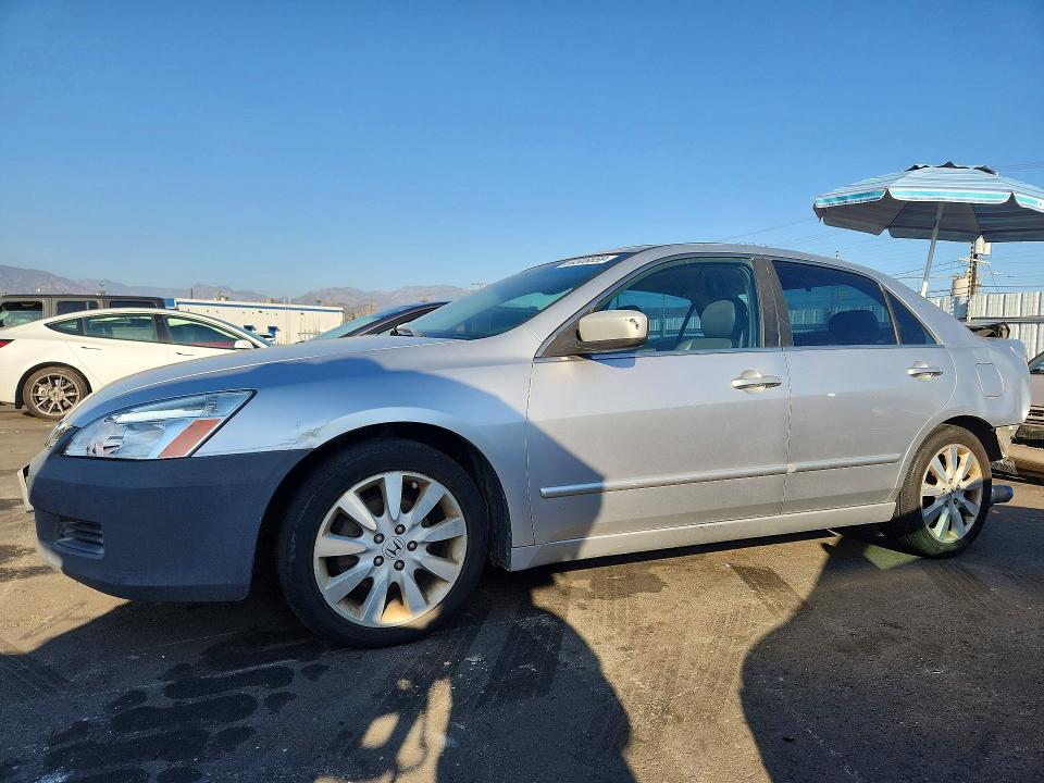 2007 Honda Accord მანქანა იყიდება აუქციონზე, vin: 1HGCM66597A028537, აუქციონის ნომერი: 69308856