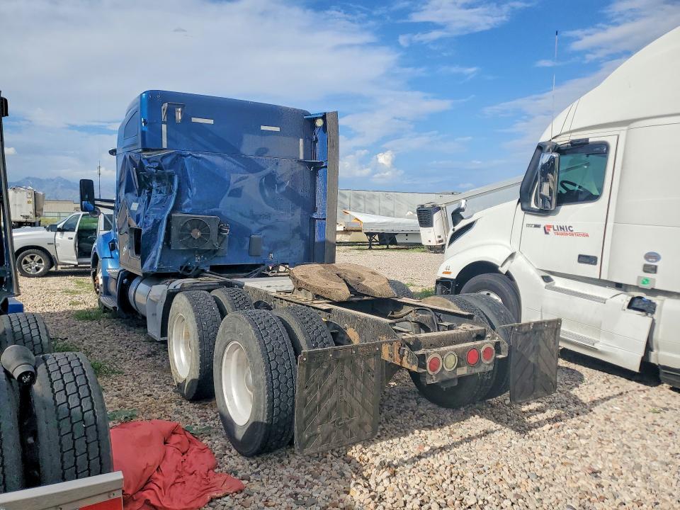 2017 Kenworth Tractor მანქანა იყიდება აუქციონზე, vin: 1XKYD49X4HJ144157, აუქციონის ნომერი: 67539176