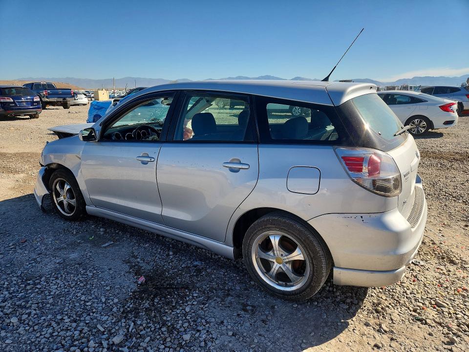 2005 Toyota Matrix მანქანა იყიდება აუქციონზე, vin: 2T1KR32E95C413542, აუქციონის ნომერი: 70152356