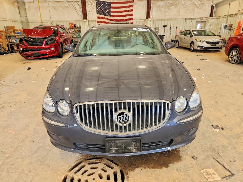 2008 Buick Lacrosse მანქანა იყიდება აუქციონზე, vin: 2G4WC582881170672, აუქციონის ნომერი: 68676146