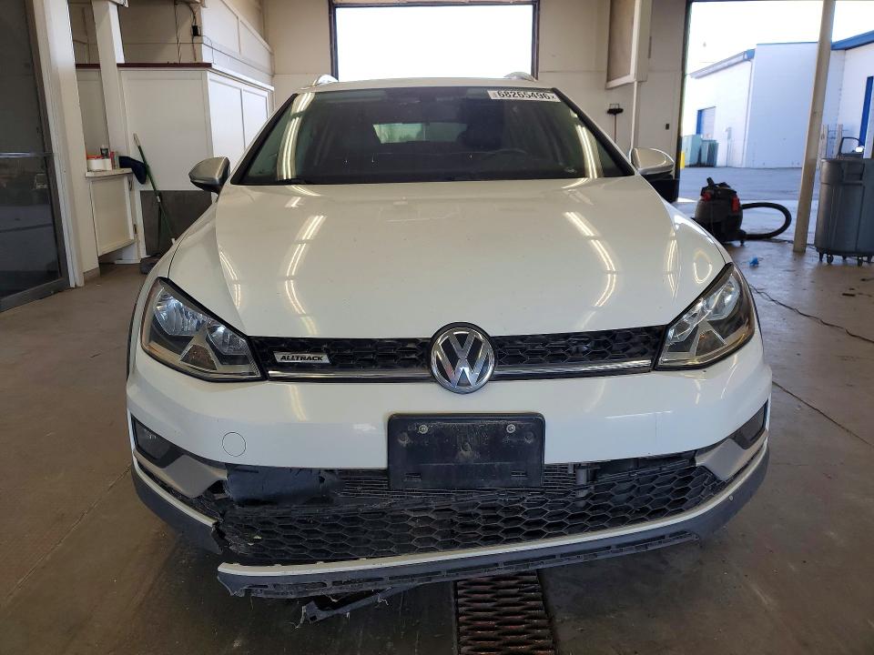 2017 Volkswagen Golf Alltrack მანქანა იყიდება აუქციონზე, vin: 3VWH17AU2HM524265, აუქციონის ნომერი: 68265496