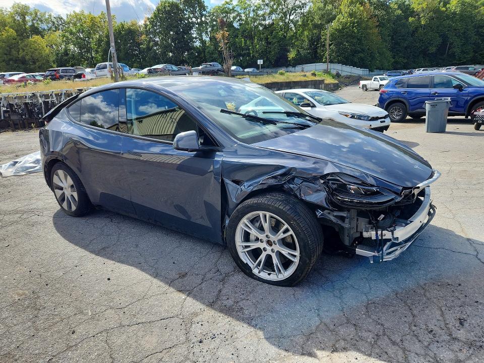 2023 Tesla Model Y მანქანა იყიდება აუქციონზე, vin: 7SAYGDEEXPA209302, აუქციონის ნომერი: 69898596