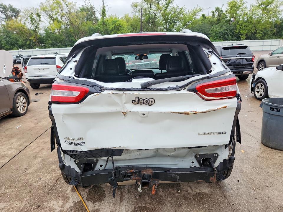 68141986 :رقم المزاد ، 1C4PJMDS8HW618495 vin ، 2017 Jeep Cherokee مزاد بيع