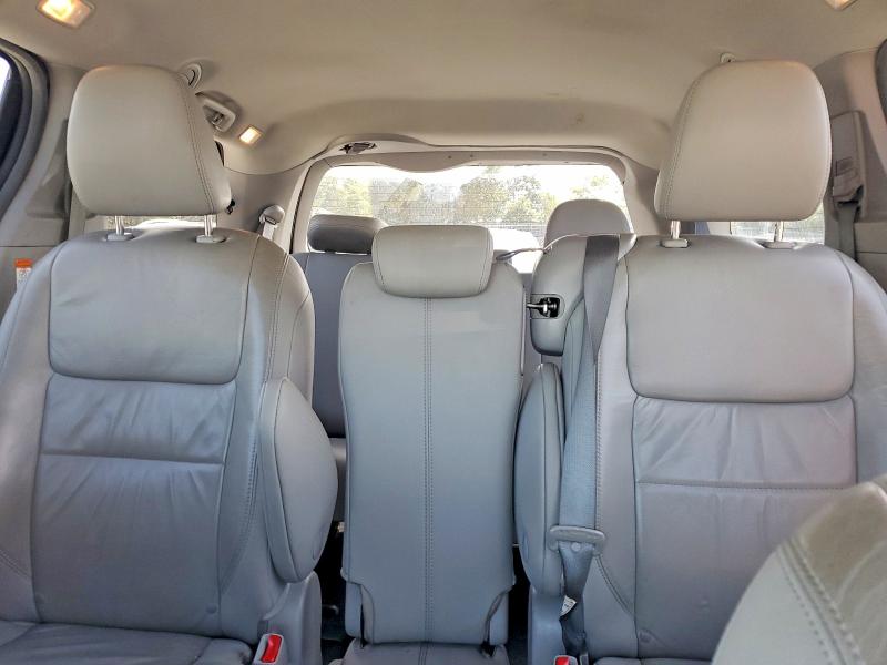 2018 Toyota Sienna მანქანა იყიდება აუქციონზე, vin: 5TDYZ3DC9JS931786, აუქციონის ნომერი: 69396676