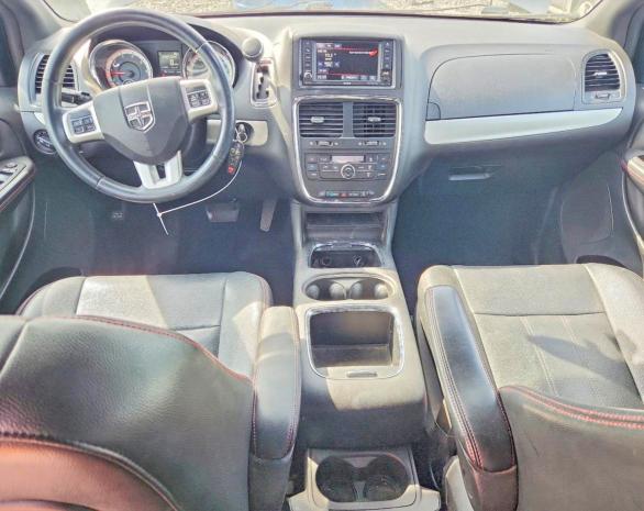 Auction sale of the 2016 Dodge Grand Caravan, vin: 2C4RDGEG7GR328655, lot number: 67828656