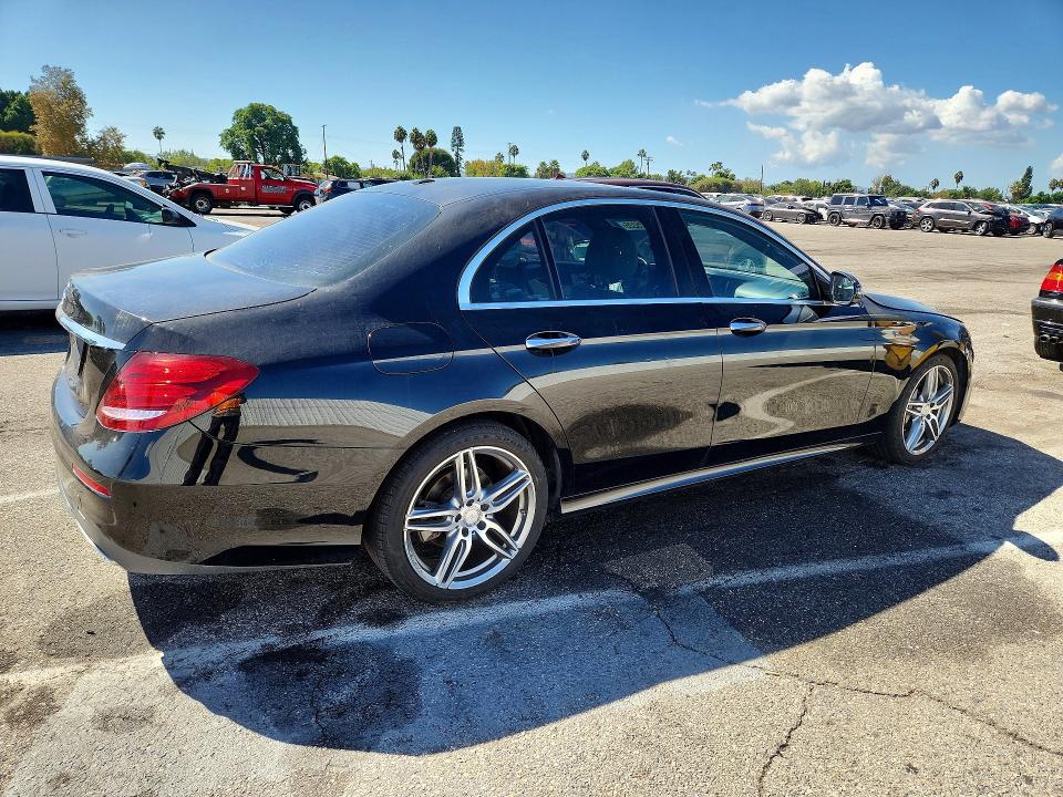 Продаж на аукціоні авто 2017 Mercedes-benz E, vin: WDDZF4JBXHA193881, номер лоту: 70825226