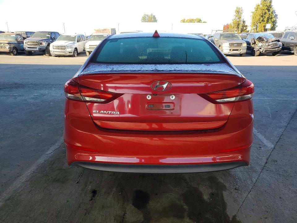 Продажа на аукционе авто 2017 Hyundai Elantra, vin: 5NPD84LF3HH014409, номер лота: 70845696