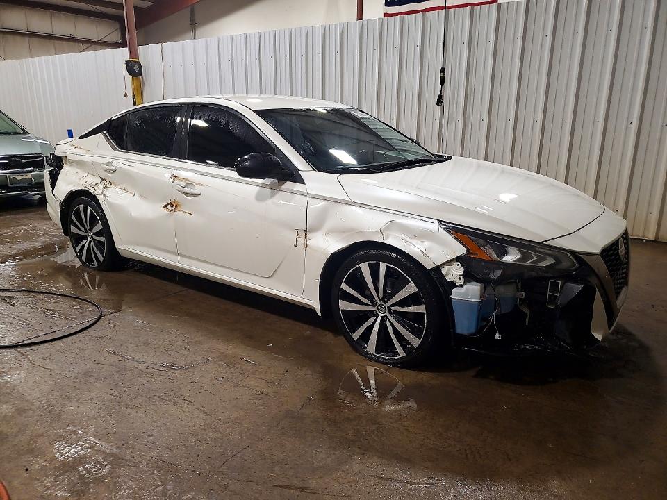 2019 Nissan Altima მანქანა იყიდება აუქციონზე, vin: 1N4BL4CV5KC137585, აუქციონის ნომერი: 70991156