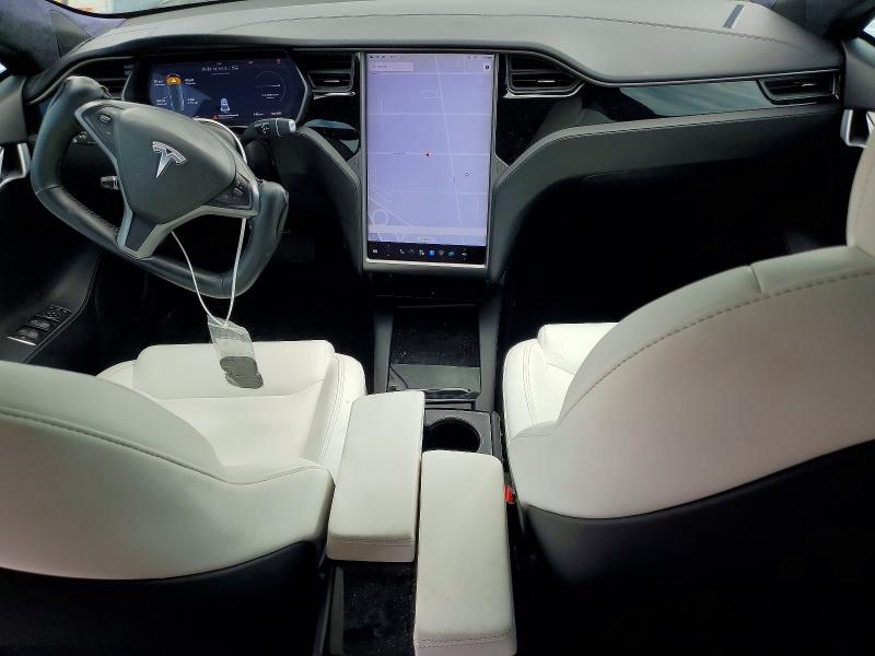 68519266 :رقم المزاد ، 5YJSA1E26LF350924 vin ، 2020 Tesla Model S مزاد بيع