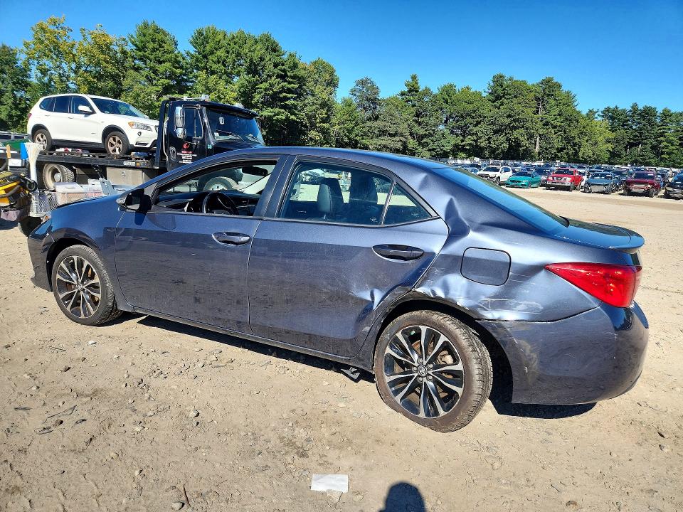69015646 :رقم المزاد ، 2T1BURHE3KC217472 vin ، 2019 Toyota Corolla مزاد بيع